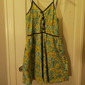 Retrolicious floral cotton dress XL